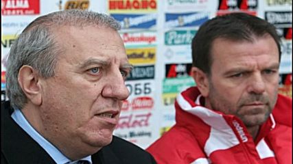 Александър Томов