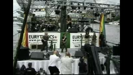 Eurythmics - Beautiful Child (live)