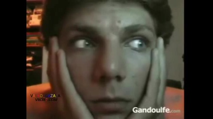 Човек с очи като на Игуана 