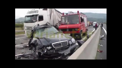 Български камион причинил адската катастрофа в Гърция 05.10.2014