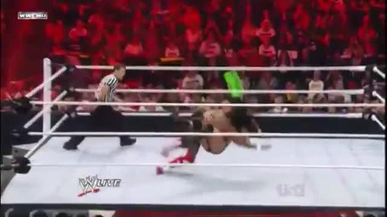Diving Crossbody - Kofi Kingston
