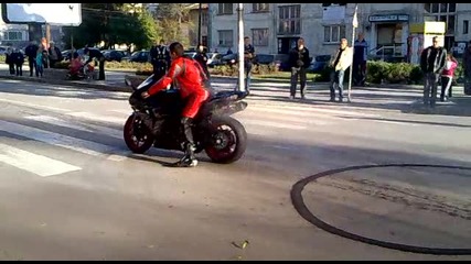 Kawasaki triene na guma