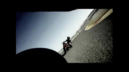 The 2010 Triumph Parkingo Street Triple R series - official Promo Video 