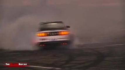 Drift Ford Mustang Donuts _ Burnouts