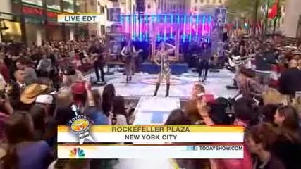 Taylor Swift - Speak Now (live on Today Show) 
