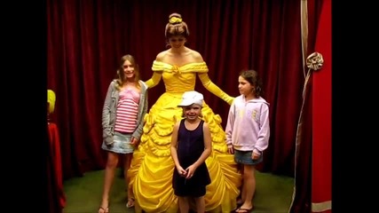 (2009) Meeting Cinderella, Belle & Aurora in defunct Toontown Hall Judge's Tent Walt Disney World