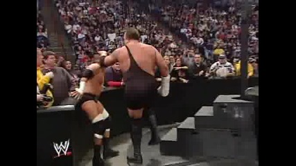 Big Show vs Triple H