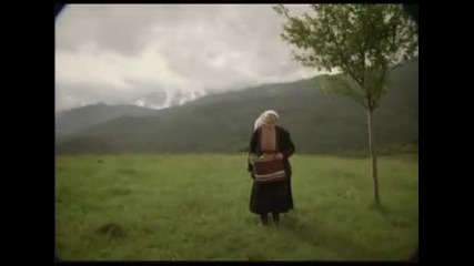 Реклама на наденица балканска скара Leki -бабата