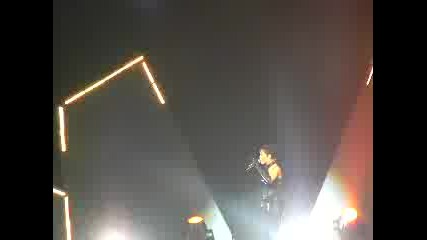 Rihanna - Pon De Replay Live [20.05.2008]