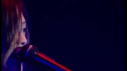 Yui_-_rolling_star_live