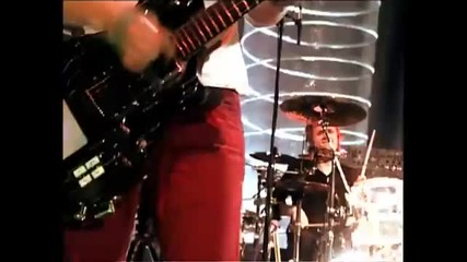 Muse - Stockholm Syndrome (live in Kuala Lumpur 2007)
