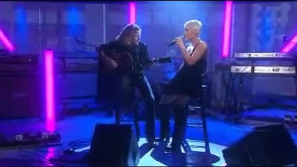 P_nk Pink Today Show- Me and My Bobby Mcgee