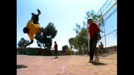 Nike - Freestyle Football Street