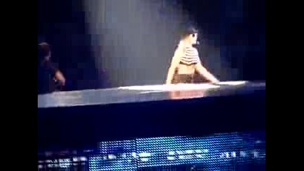 Britney Spears - ...baby One More Time - live