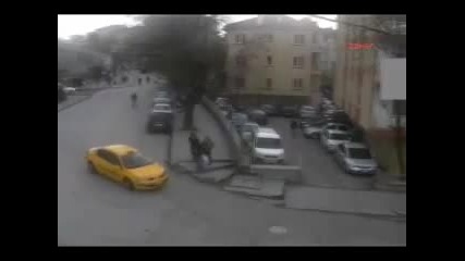Какво Става Когато Забравите Да Дръпнете Ръчната!