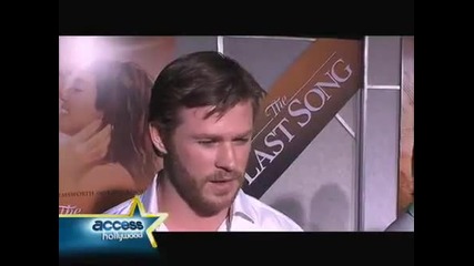 Крис Хемсуърт говори за филма си Тор: Богът на Гръмотевиците