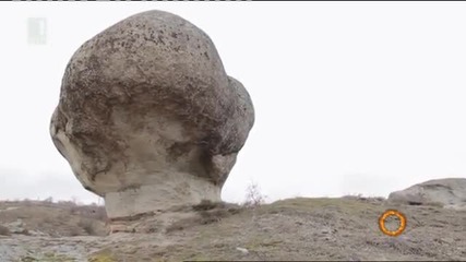 Главата на крокодила и Каменната гъба - скалните феномени край Златоград