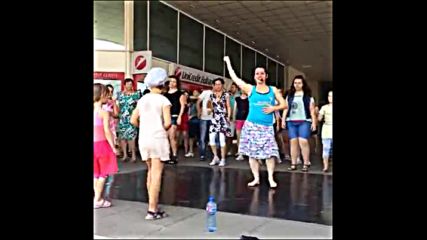 Афро самба - Танцуваща София