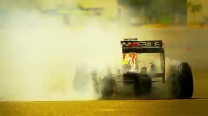 F1 в пустинята! Red Bull Beach Run 