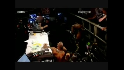 Kofi Kingston vs Randy Orton 
