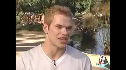 Enews - Twilight - Oct13 - 08