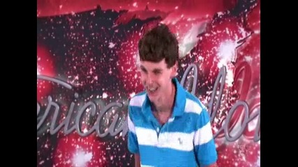 American Idol 2010 Audition - Момче пее Womanizer на Britney Spears и танцува 