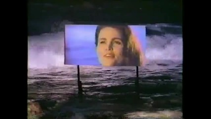 (1988) Белинда Карлайл - Кръг в пясъка