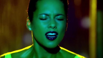 Alicia Keys - Girl on fire (official video)
