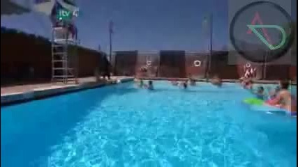 The Mag walks on water revealed by masked magician 