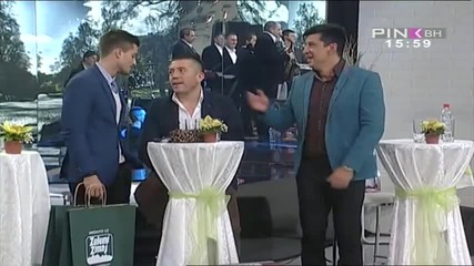 Rada Manojlovic - Glatko - Nedeljno popodne Lee Kis - (TV Pink 08.02.2015.)