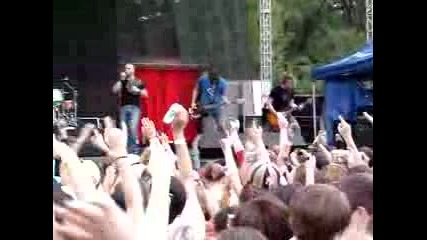 Daughtry - Its Not Over (live)