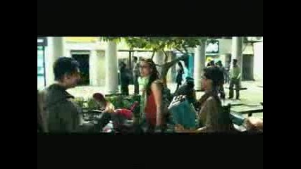 3 Idiots - Official Trailer 