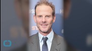 Peter Berg Attacked Over Caitlyn Jenner Meme Hands Off That Pic!