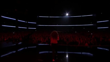 Lorde - Yellow Flicker Beat ( Американски музикални награди 2014 )