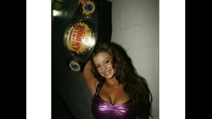 She Is The New WWE Womens Champion-Candice Michelle