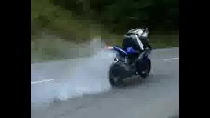 Yamaha R6
