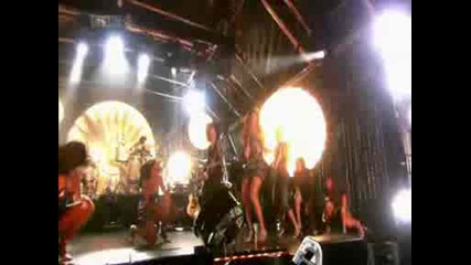 Beyonce - Deja Vu(live at Bbc)