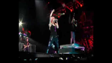 Avril Lavigne - I dont have to try [live In Toronto]