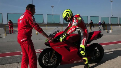 Valentino Rossi tests at Misano with Ducati 1198 Superbike - the video
