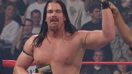 Bradshaw vs. The Hurricane – European Championship Match: Raw, Oct. 21, 2001