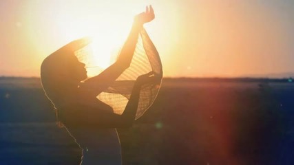 Chinensis - Play With My Heart