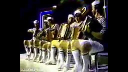 Lepa Brena - Uske pantalone