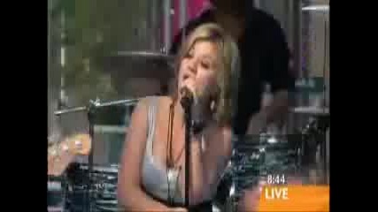 Kelly Clarkson Walk Away Live & Interview Sunrise, Australia 2007 