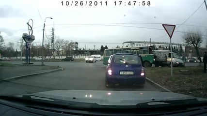 Направо го отнесе