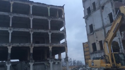 Пас Комерс Оод - зрелищно разрушаване на висока сграда в Стара Загора