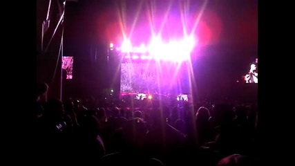 Eminem Bonnaroo.crack a Bottle