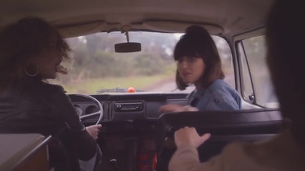 Foxes - Amazing ( Official Video)