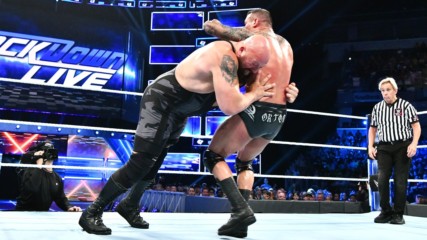 Big Show vs. Randy Orton - WWE World Cup Qualifying Match, Oct. 9, 2018