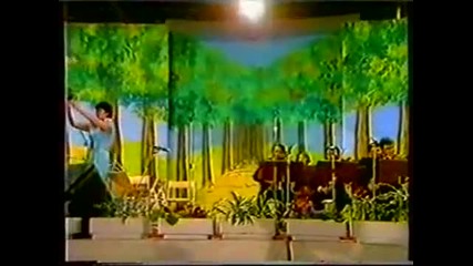 Vera Matovic - Jesen stize, jabuke i kruske zriju 
