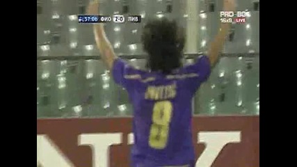 Втори гол на Йоветич Фиорентина срещу Ливърпул 29.09.09